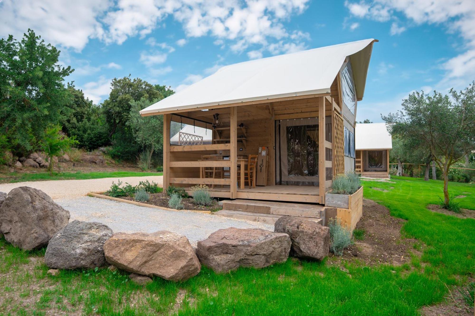 Agriglamping Butterfly House Sardegna Hotell Olmedo Exteriör bild